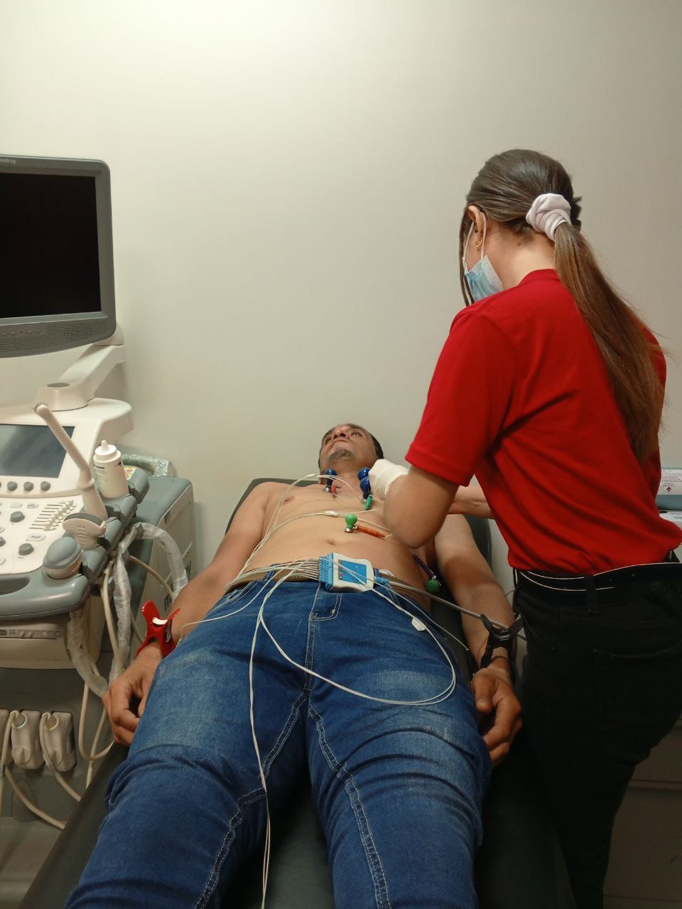 Vesícula y hernias: Alcalde Héctor Soto garantiza cirugías gratuitas para más de 50 sanfranciscanos