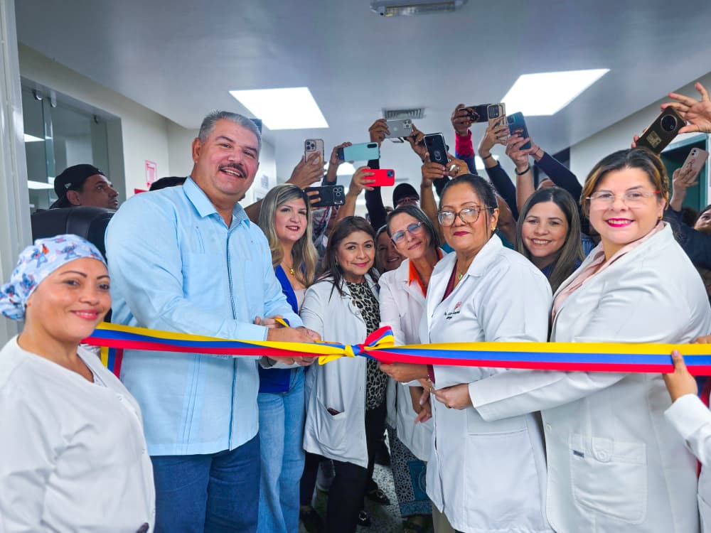 *Gobernador Caldera inauguró Servicio de Nefrología, Diálisis y Trasplante Renal del Zulia en el Sahum