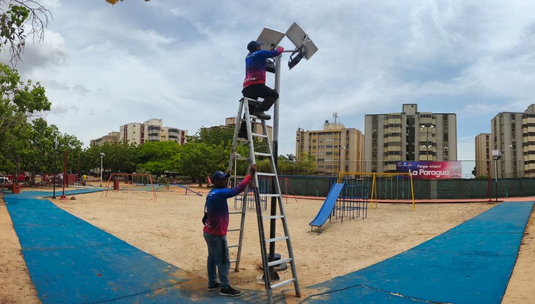Espacios limpios, ordenados y llenos de color!Parque La Paragua es entregado rehabilitado por la Alcaldía de Maracaibo
