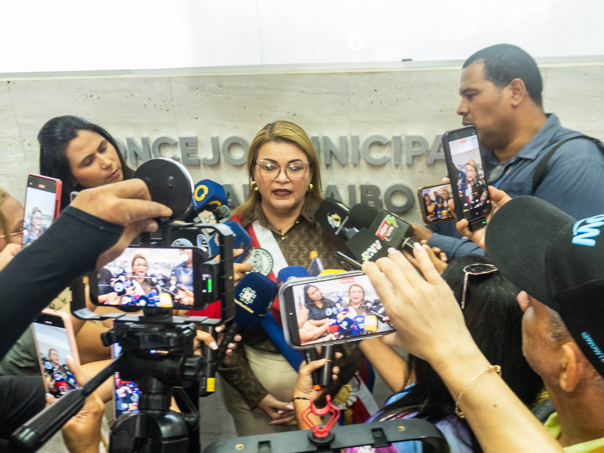 Concejo Municipal de Maracaibo conmemora los 53 años de la Ley del Ejercicio de la Contaduría Pública con sesión solemne y reconocimientos
