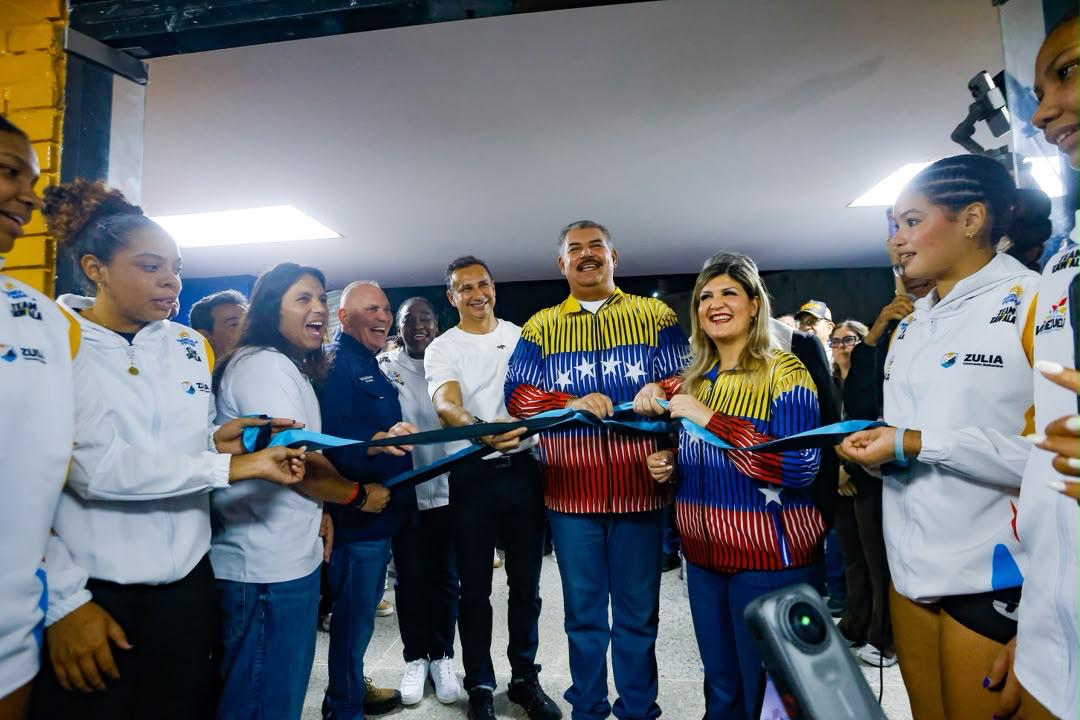 »Maracaibo: una ciudad viva»!Alcalde Di Martino acompañó al Gobernador Caldera en la reinauguración del gimnasio Belisario Aponte